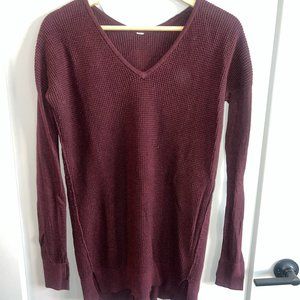 LULULEMON L/S Sweater Waffle Knit Thumbholes V-Neck Purple Size Medium